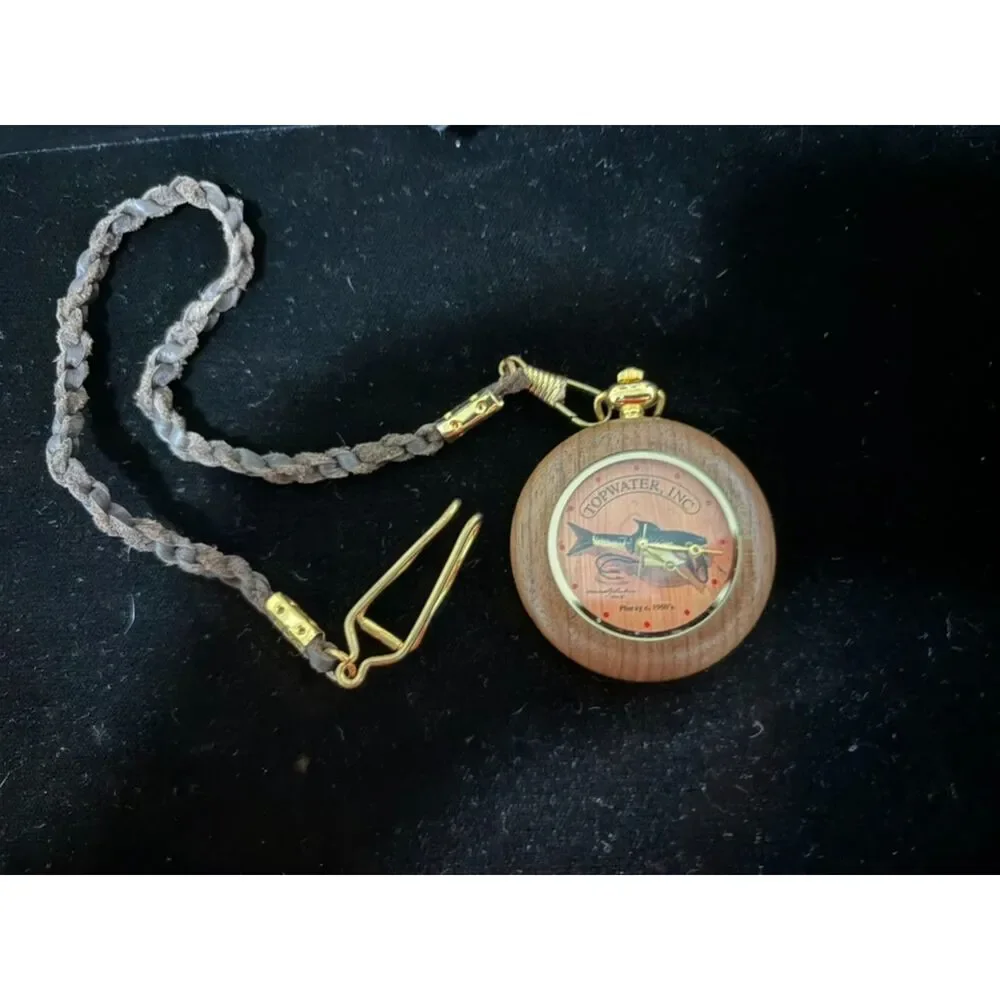 vtg. Plucky's Topwater inc. wooden pocket-watch with leather chain